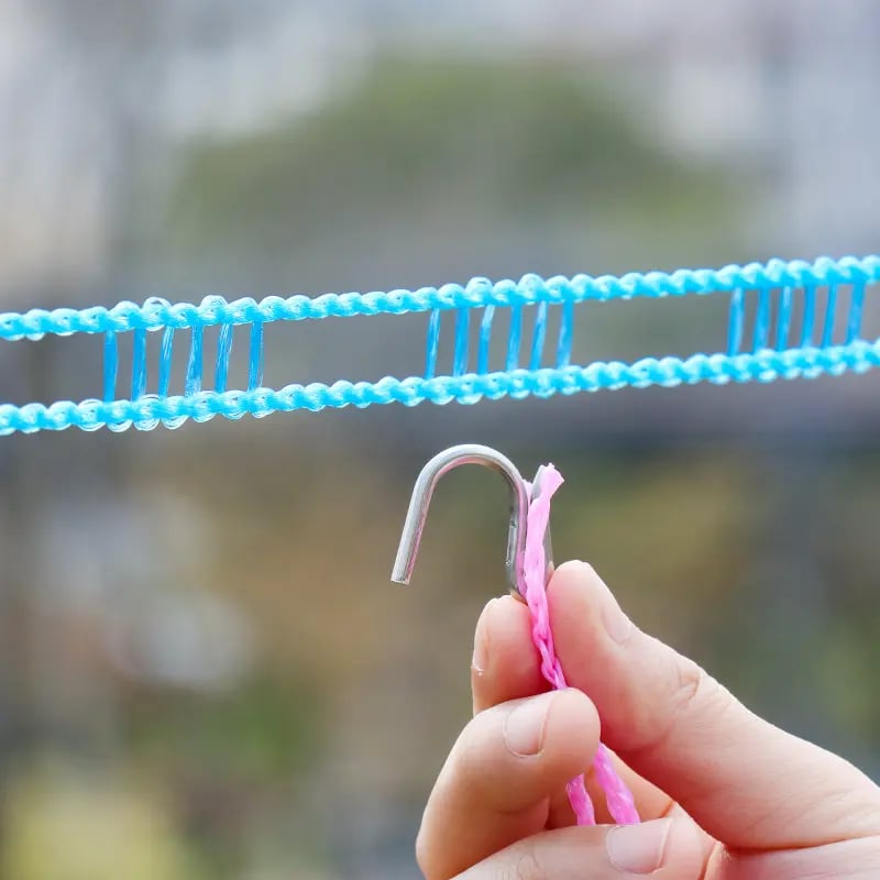 Adjustable Windproof Clothesline with Hooks